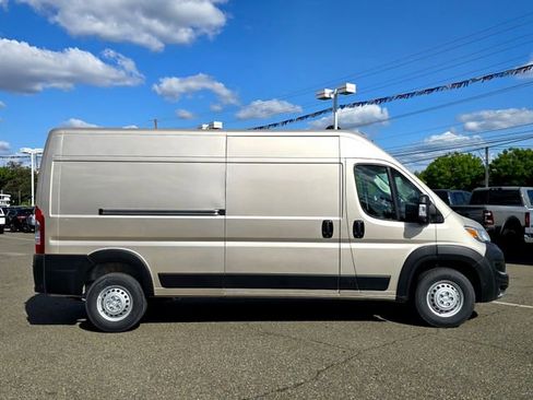 New 2026 RAM ProMaster 2500 w/ Advanced Safety Group FWD image 7