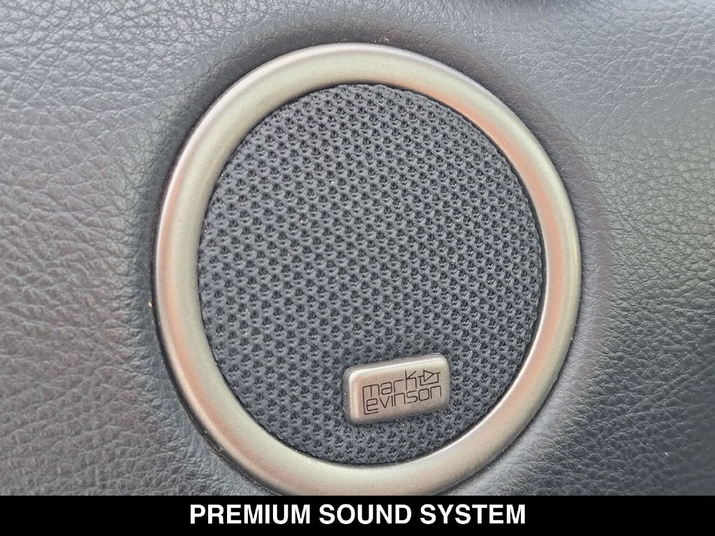 Used 2005 Lexus SC 430 Convertible w/ Preferred Accessory Pkg RWD image 21