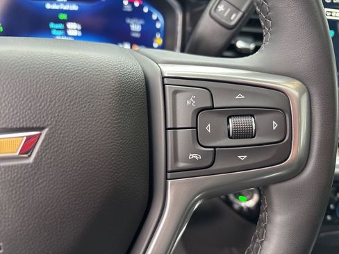 Used 2024 Chevrolet Silverado 2500 LTZ w/ LTZ Convenience Package image 38