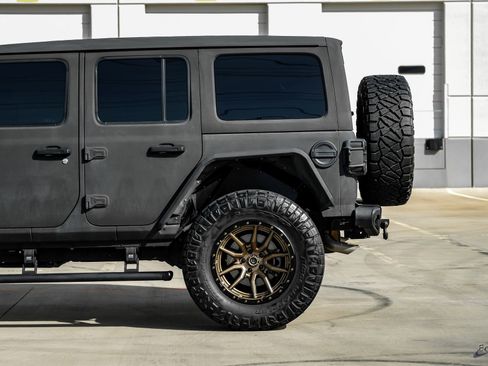 Used 2021 Jeep Wrangler Unlimited Rubicon image 11