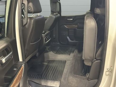 Used 2019 Chevrolet Silverado 1500 High Country w/ High Country Premium Package image 24