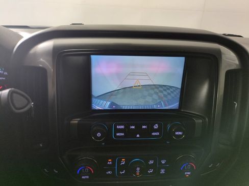 Used 2018 Chevrolet Silverado 1500 LT w/ Midnight Edition AWD/4WD image 20