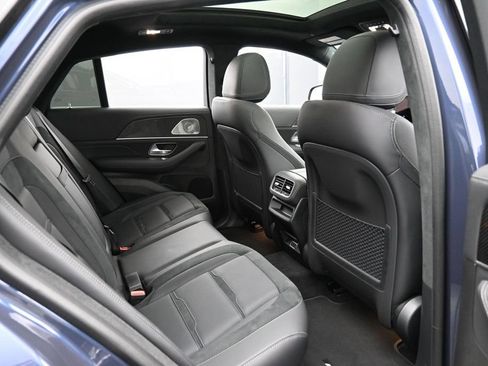 Used 2025 Mercedes-Benz GLE 63 AMG S image 29