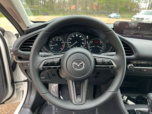 New 2026 MAZDA MAZDA3 2.5 S Sedan w/ Preferred Pkg FWD image 17