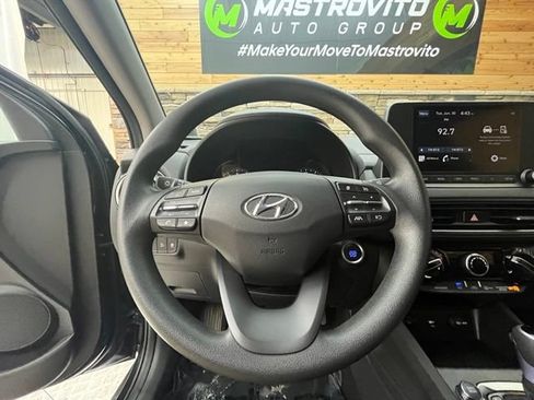 Used 2023 Hyundai Kona SEL AWD/4WD image 20
