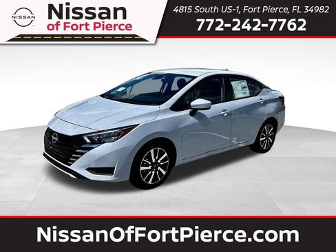 New 2025 Nissan Versa SV w/ Trunk Package image 1