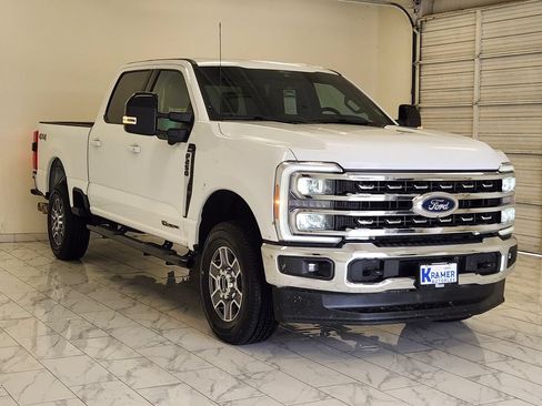 Used 2024 Ford F250 Lariat AWD/4WD image 3