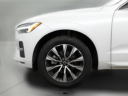 Used 2023 Volvo XC60 B5 Core w/ Climate Package AWD/4WD image 40
