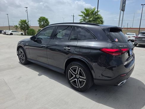 Used 2025 Mercedes-Benz GLC 350e 4MATIC image 5