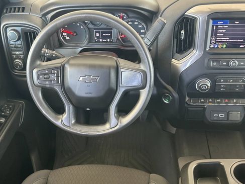 Used 2026 Chevrolet Silverado 1500 Custom Trail Boss w/ LPO, Dark Essentials Package AWD/4WD image 15