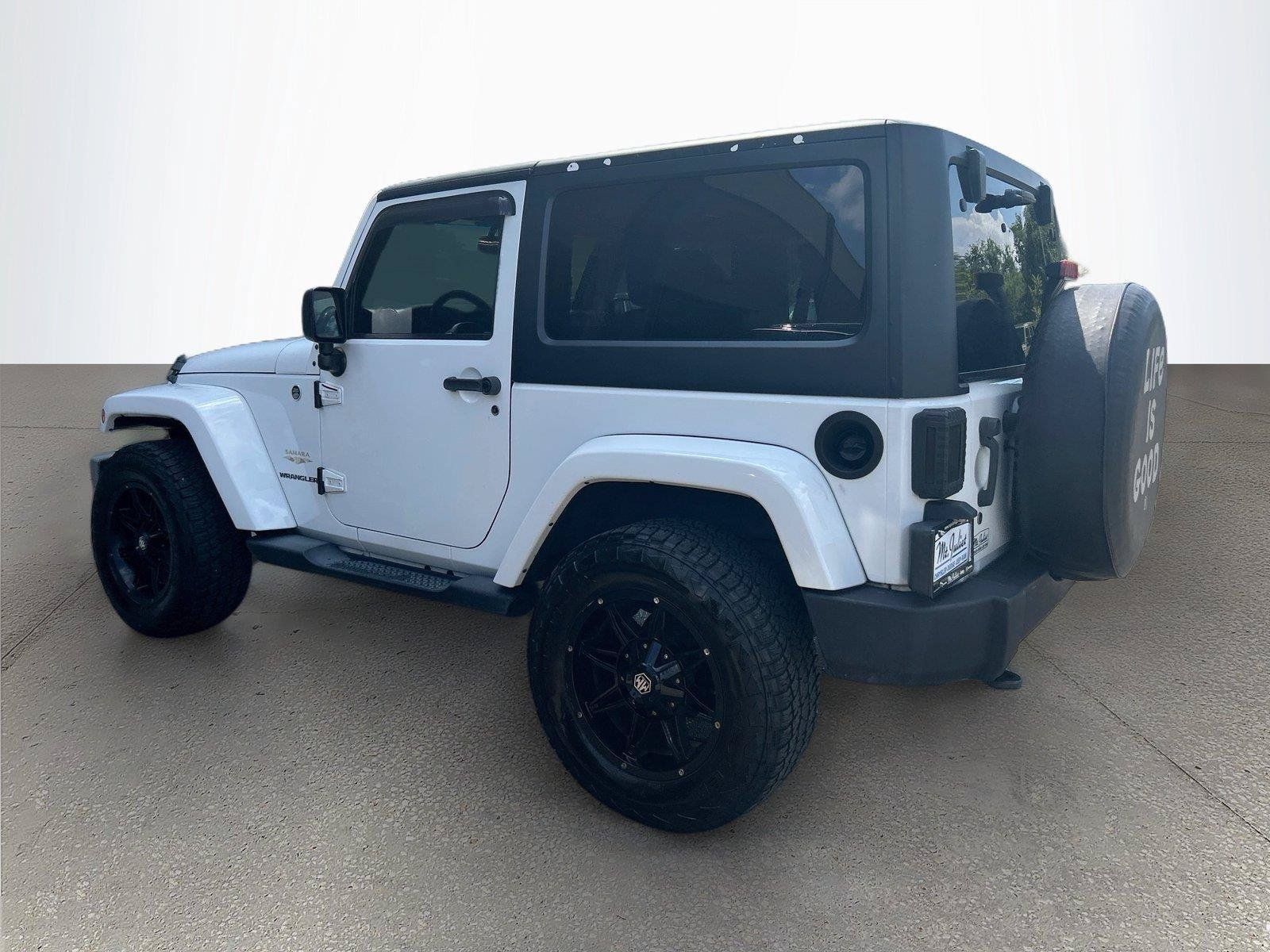 Used 2014 Jeep Wrangler Sahara w/ Connectivity Group AWD/4WD image 6