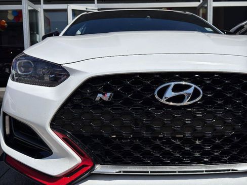 Used 2021 Hyundai Veloster N image 10