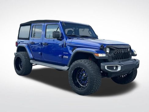 Used 2020 Jeep Wrangler Unlimited Sahara AWD/4WD image 9