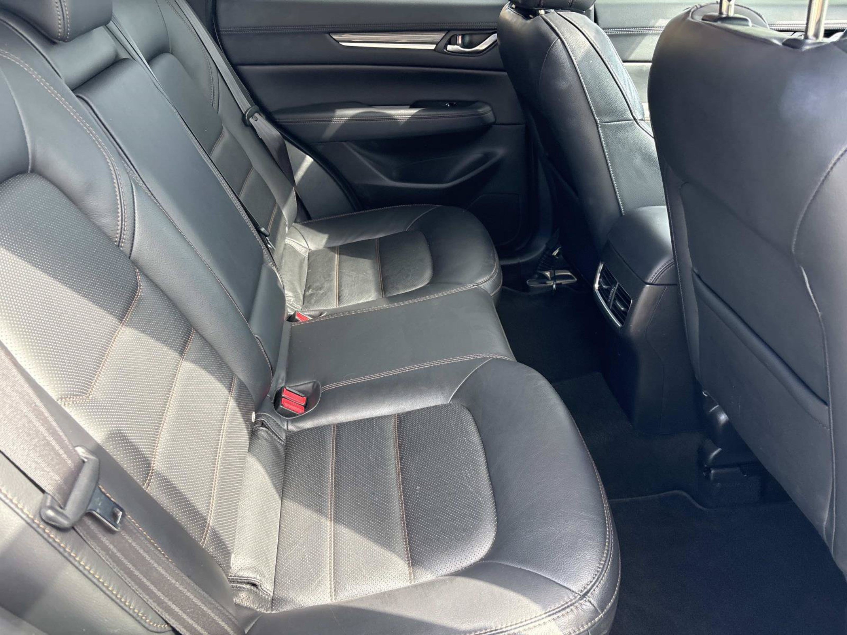 Used 2019 MAZDA CX-5 Grand Touring w/ GT Premium Package FWD image 18