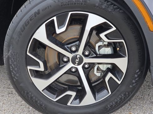 Used 2023 Kia Sportage EX FWD image 11
