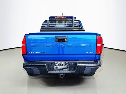 Used 2022 Chevrolet Colorado ZR2 AWD/4WD image 6