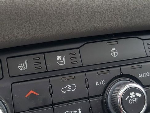 Used 2023 Dodge Durango Citadel image 29