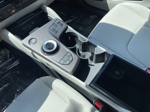 New 2026 Kia Sportage EX AWD/4WD image 9