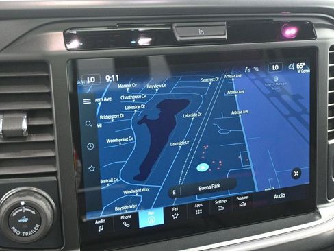 New 2025 Ford F150 Lariat w/ Equipment Group 502A High image 15