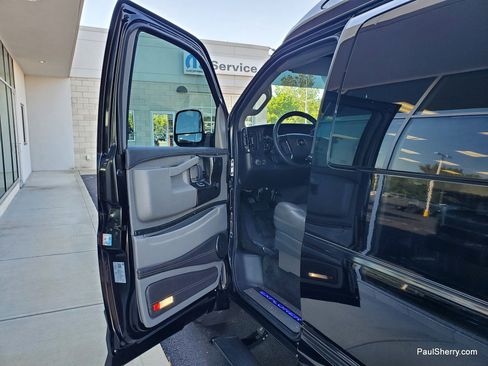 Used 2025 Chevrolet Express 2500 w/ Driver Convenience Package RWD image 38