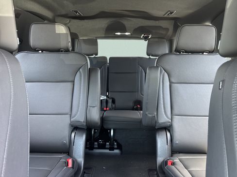 New 2026 GMC Yukon Denali w/ Denali Reserve Package AWD/4WD image 19