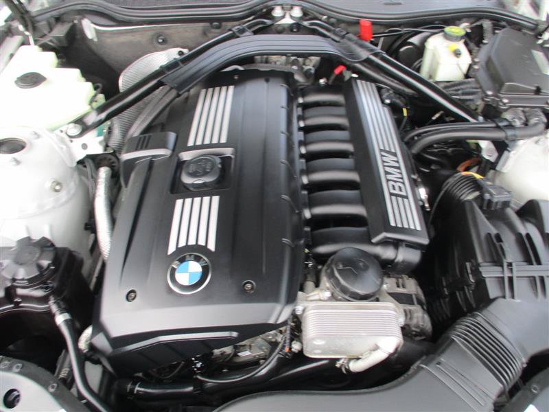 Used 2011 BMW Z4 sDrive30i RWD image 23