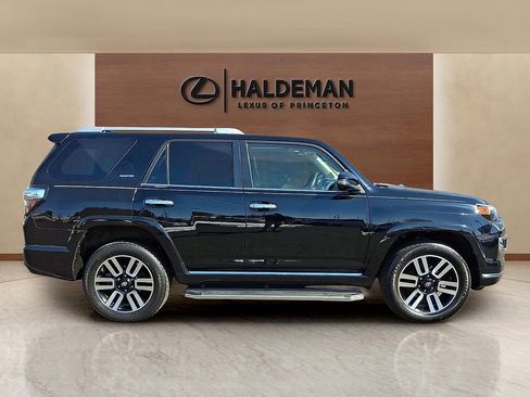 Used 2018 Toyota 4Runner Limited image 8