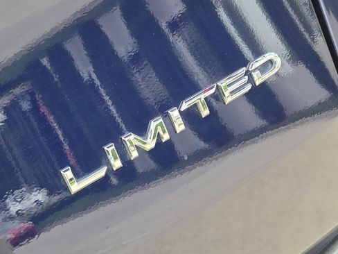Used 2025 Toyota Grand Highlander AWD Hybrid image 42
