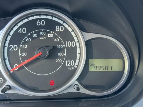 Used 2013 MAZDA MAZDA2 Sport image 17