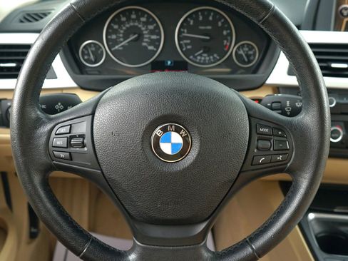 Used 2013 BMW 328i xDrive Sedan image 17