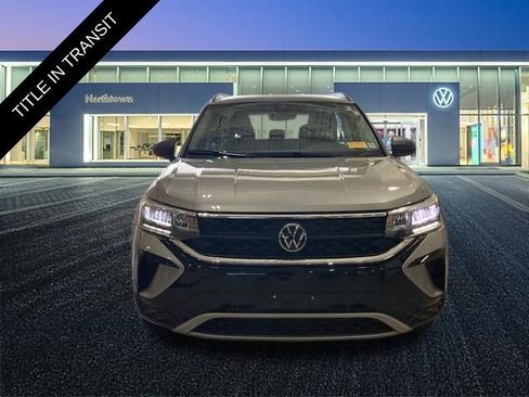Used 2024 Volkswagen Taos S AWD/4WD image 5