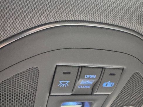 Used 2015 Hyundai Genesis 5.0 image 39