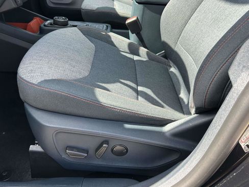 Used 2022 Ford Maverick XLT w/ Equipment Group 300A Standard image 17