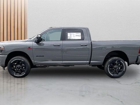 New 2026 RAM 2500 Laramie w/ Night Edition AWD/4WD image 6