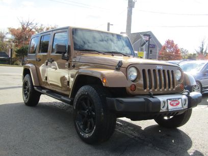 Used 2011 Jeep Wrangler Unlimited 70th Anniversary w/ Connectivity Group