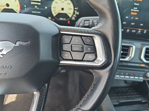 Used 2024 Ford Mustang Premium image 19