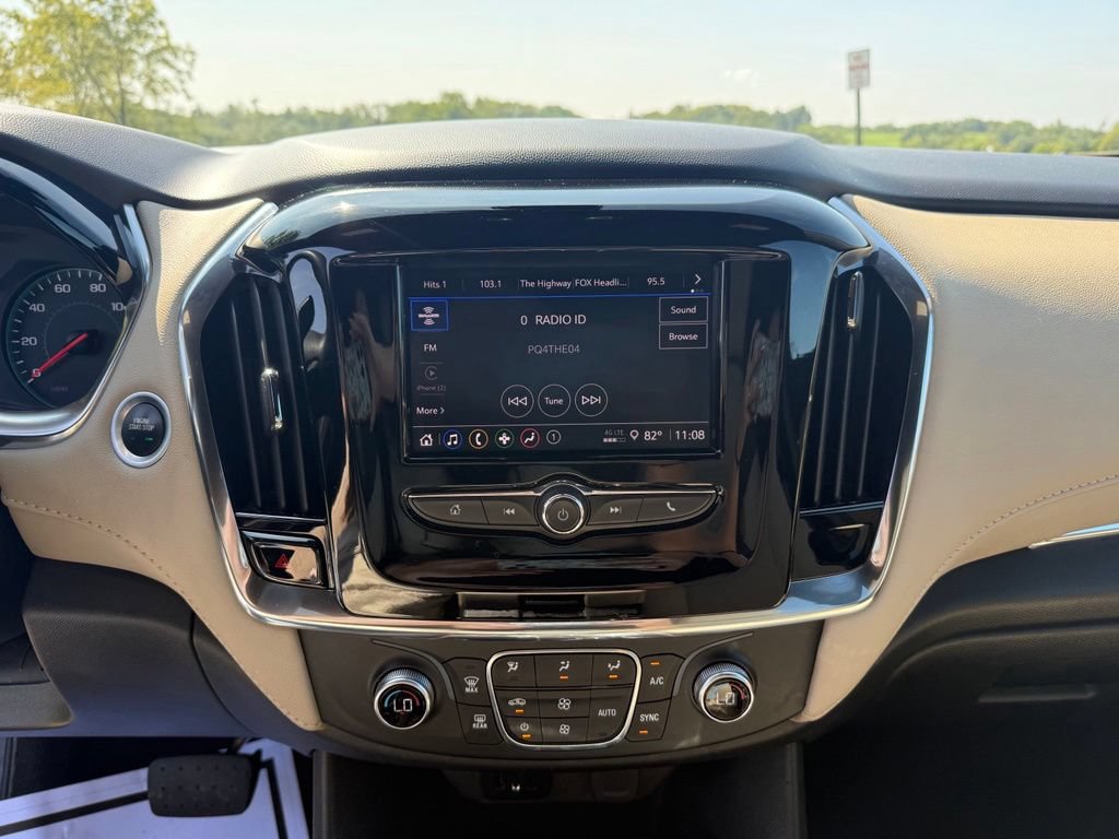 Used 2023 Chevrolet Traverse LS AWD/4WD image 37