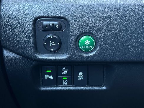 Used 2022 Honda Pilot Touring image 29
