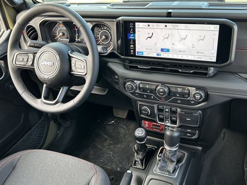 New 2026 Jeep Wrangler Unlimited Rubicon image 11