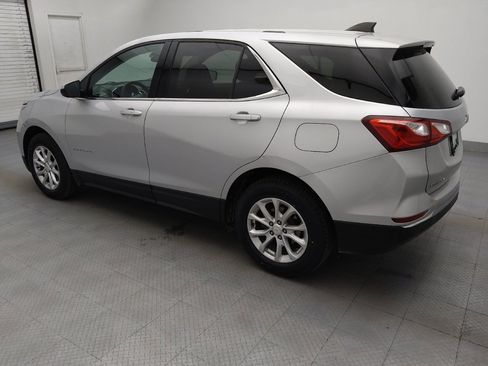 Used 2018 Chevrolet Equinox LT image 3
