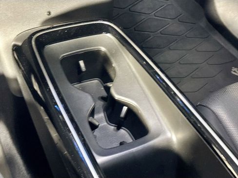 Used 2023 Volkswagen ID.4 Pro S image 16