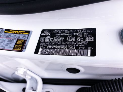 Used 2024 Hyundai Ioniq 5 SEL RWD image 41