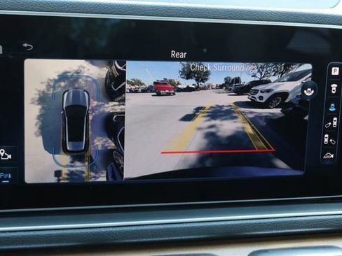 Used 2024 Mercedes-Benz GLE 350 4MATIC image 19