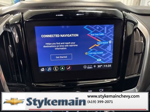 Used 2022 Chevrolet Traverse RS image 35