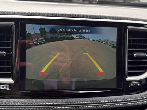 New 2026 Chrysler Pacifica Select FWD image 18