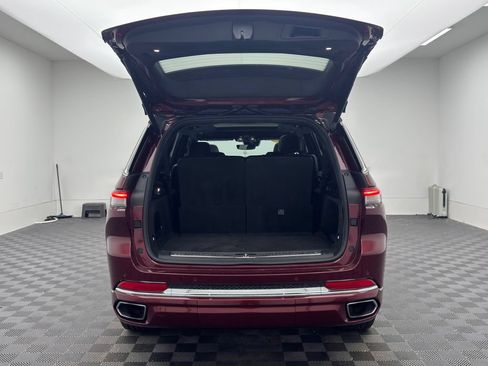 Used 2022 Jeep Grand Cherokee L Overland AWD/4WD image 11