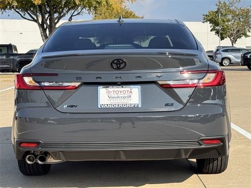New 2026 Toyota Camry SE image 5