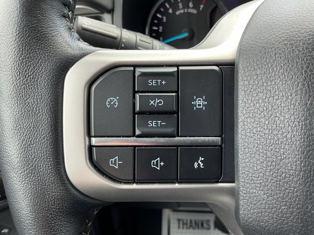 Used 2023 Ford Expedition Max XLT RWD image 41