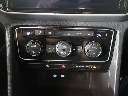 Used 2023 Volkswagen Atlas Cross Sport SEL R-Line AWD/4WD image 48