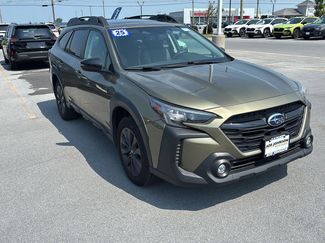 Used 2025 Subaru Outback Onyx Edition AWD/4WD video 1